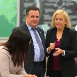 Arroyo aclara conflictos en el tripartito y presenta presupuesto austero