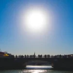 El sol y el puente del Corpus en la Feria del Stock