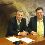 Gerente de la Cueva reduce su sueldo y solicita recorte en el Ayuntamiento