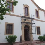 Reparación del colegio de Maro por la Junta de Andalucía