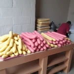 Alcaucín reparte 500 kilos de castañas y 300 de batatas asadas
