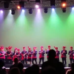 Cadetes hacen su aparición en el escenario