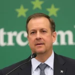 Domínguez afirma que se podrá solicitar más crédito en 2011