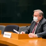 Elías Bendodo y Francisco Salado comparecerán en comisión del Congreso sobre mascarillas