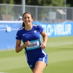 Mónica Ballesteros del Atletismo Vélez Rincón Dental triunfa en La Mayora
