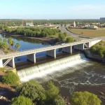 Obras del puente Sur del Río Granadillas avanzan al 90%