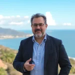 Oscar Medina presenta el proyecto con ideología en Torrox